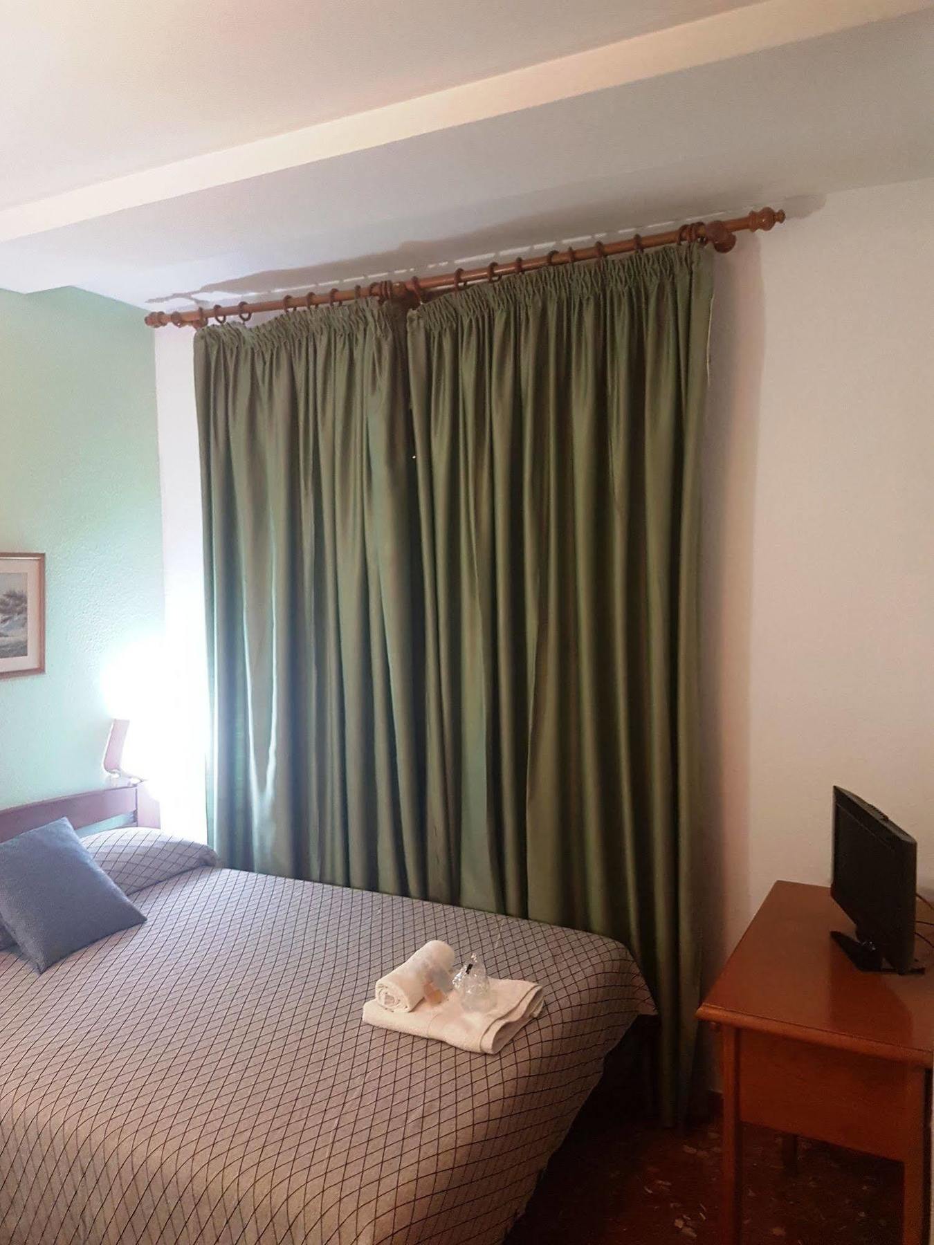 Hotel Al-Andalus Peal, En Cazorla Comarca Peal De Becerro Eksteriør bilde